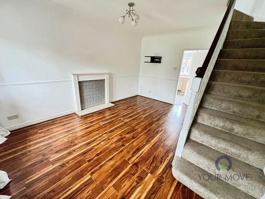 Wealdstone Drive, Lower Gornal, Dudley, DY3, photo 8