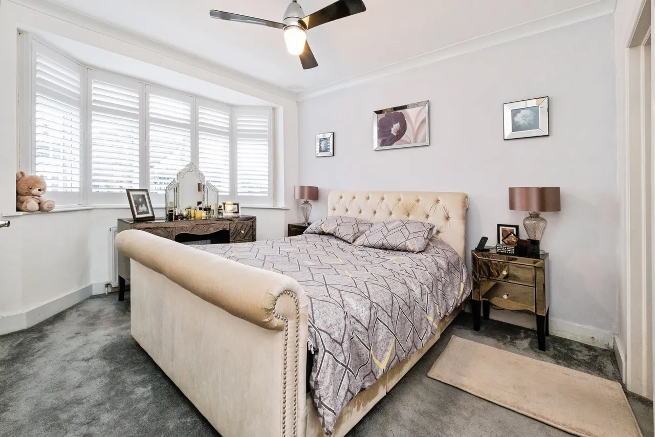Aldborough Road, Upminster, Essex, RM14, photo 4