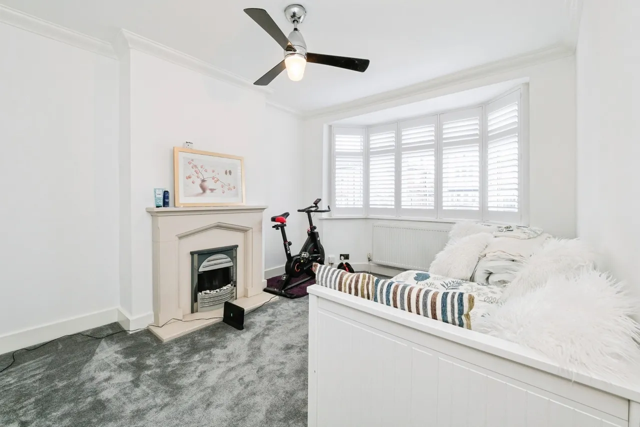 Aldborough Road, Upminster, Essex, RM14, photo 20