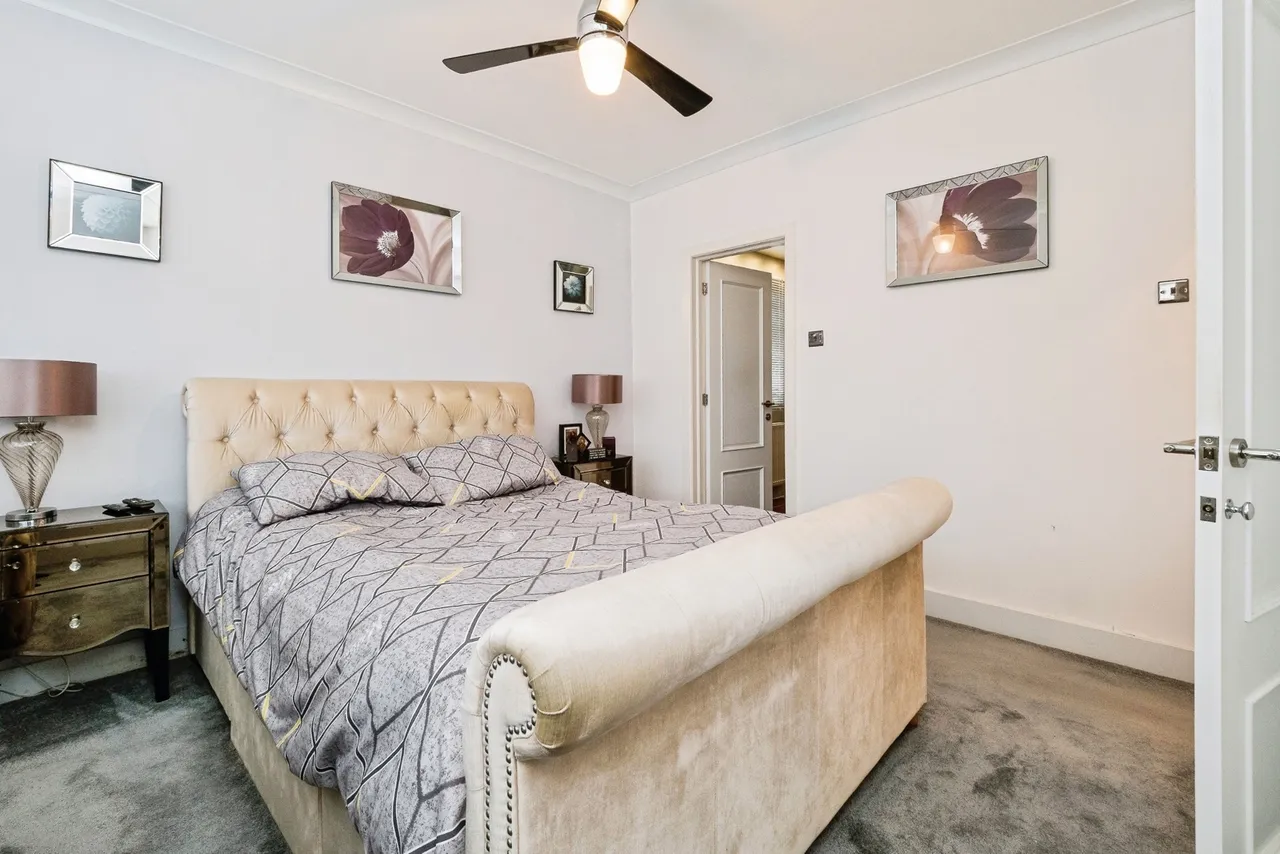 Aldborough Road, Upminster, Essex, RM14, photo 28