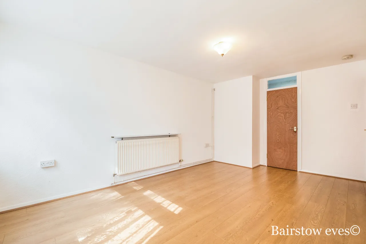 Florence Root House, Redbridge IG4 5HB, photo 4