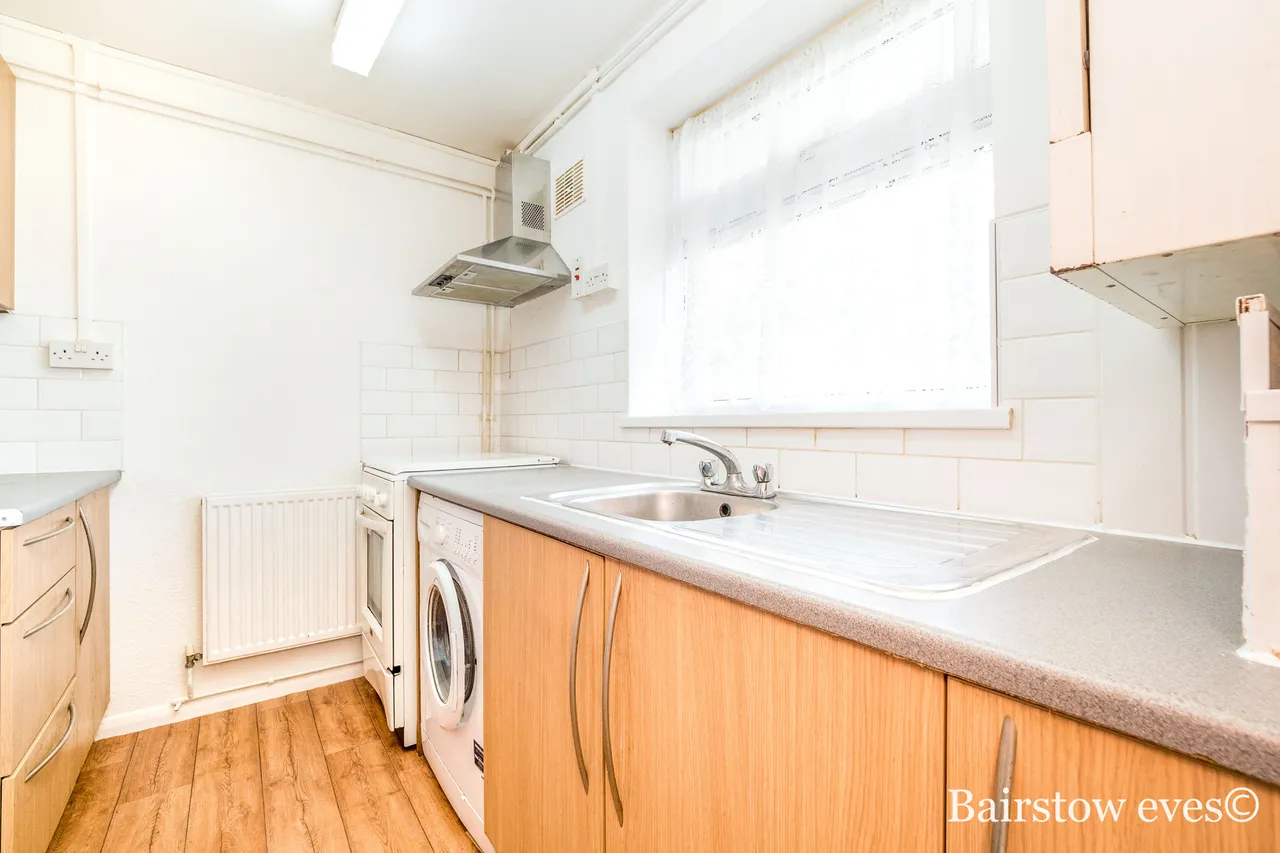 Florence Root House, Redbridge IG4 5HB, photo 3