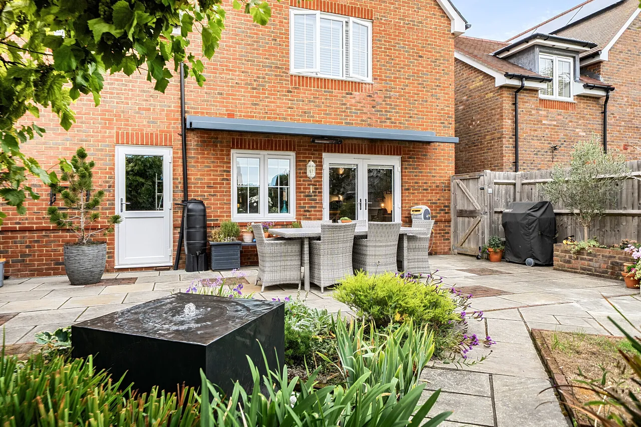 Priors Orchard, Emsworth, PO10, photo 7