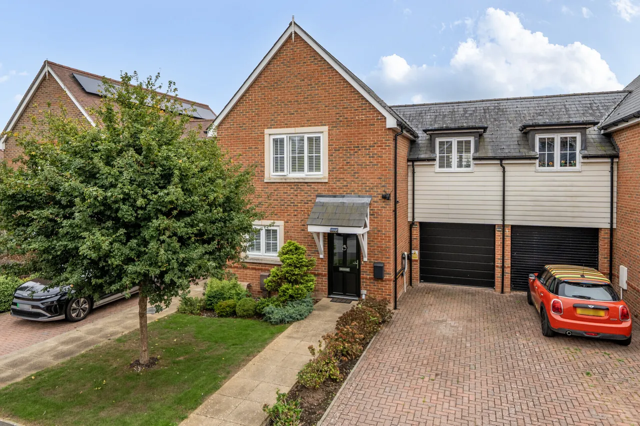 3 bed house for sale — Priors Orchard, Emsworth, PO10