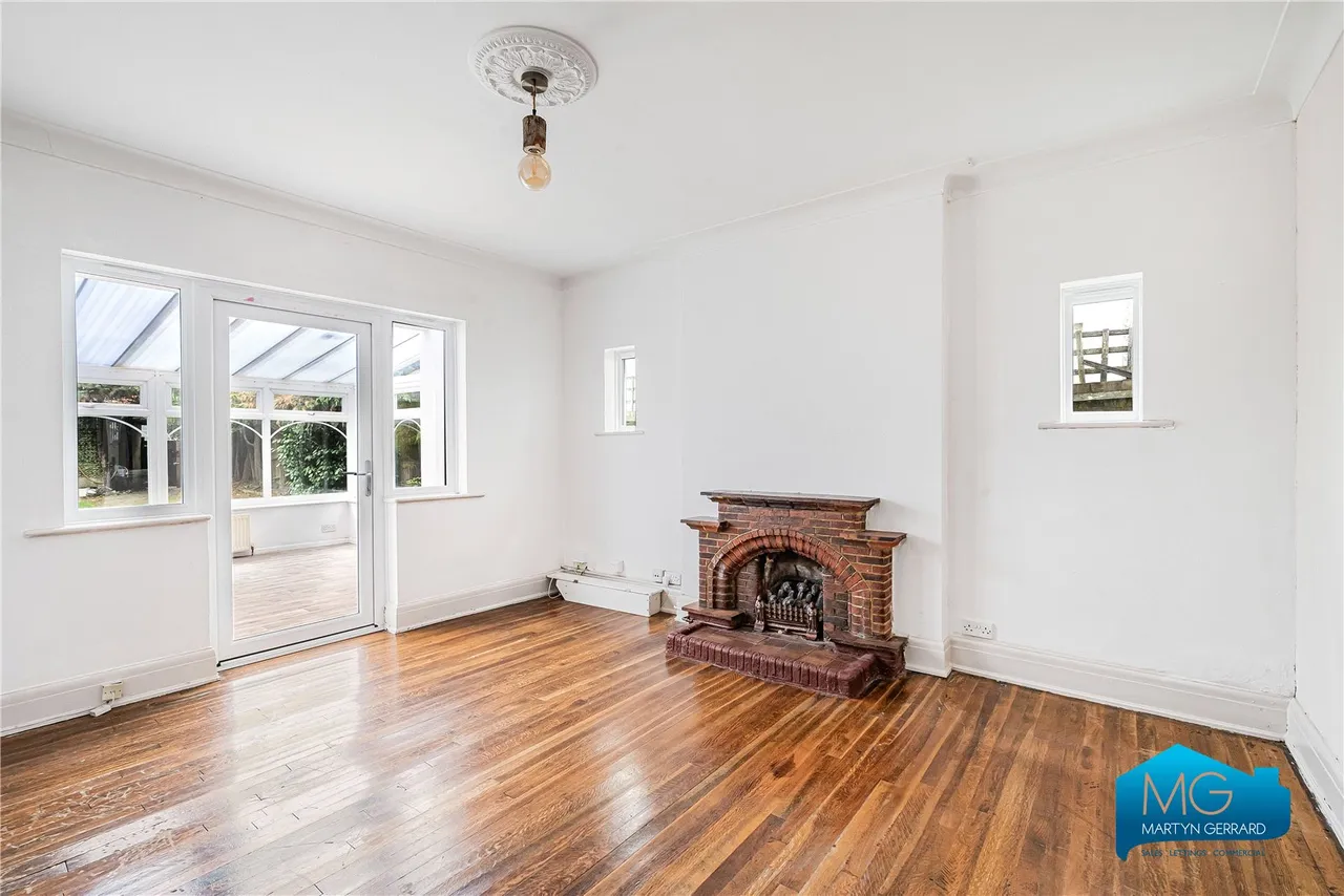 High Road, Whetstone, N20, photo 3