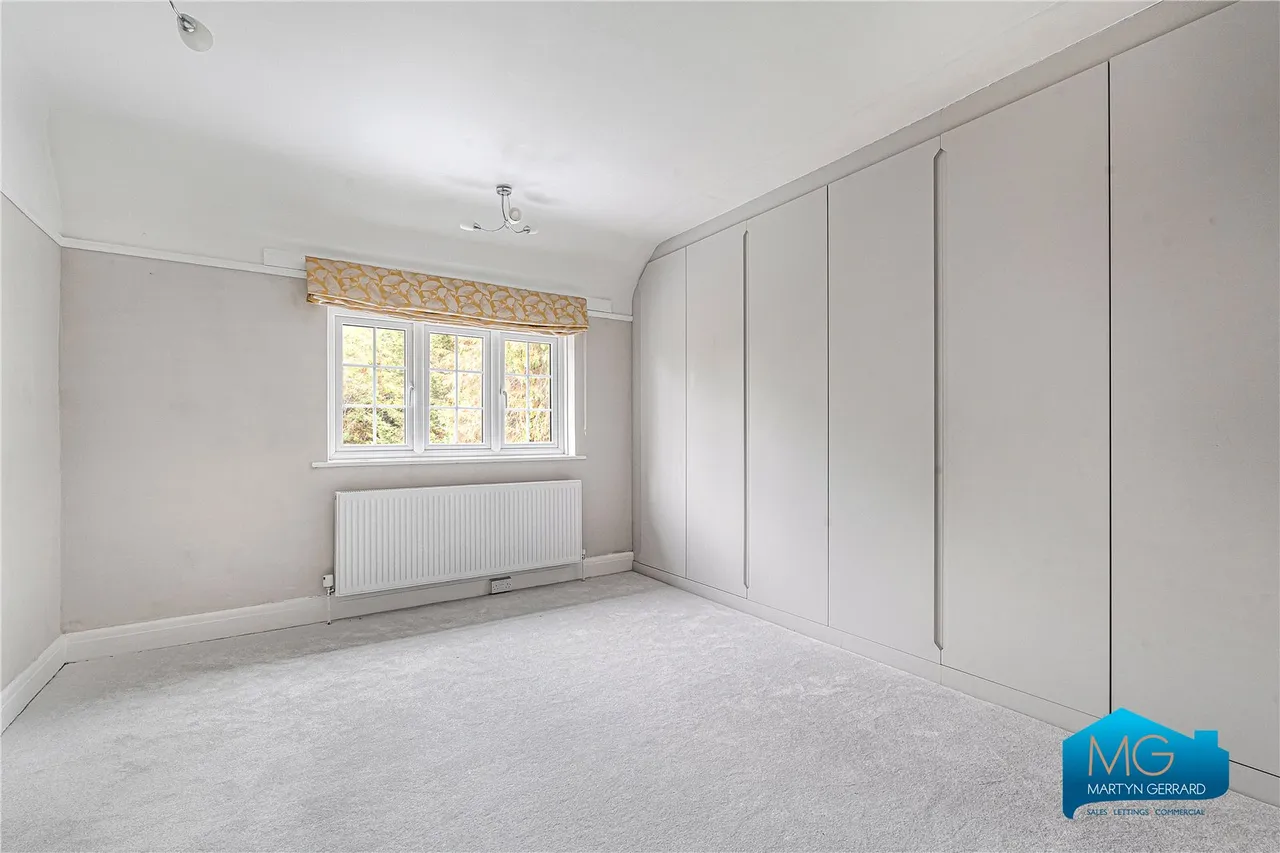 High Road, Whetstone, N20, photo 9