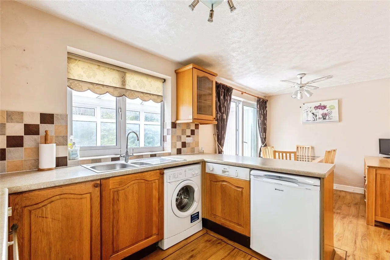 Lumsden Close, Coventry, West Midlands, CV2, photo 6