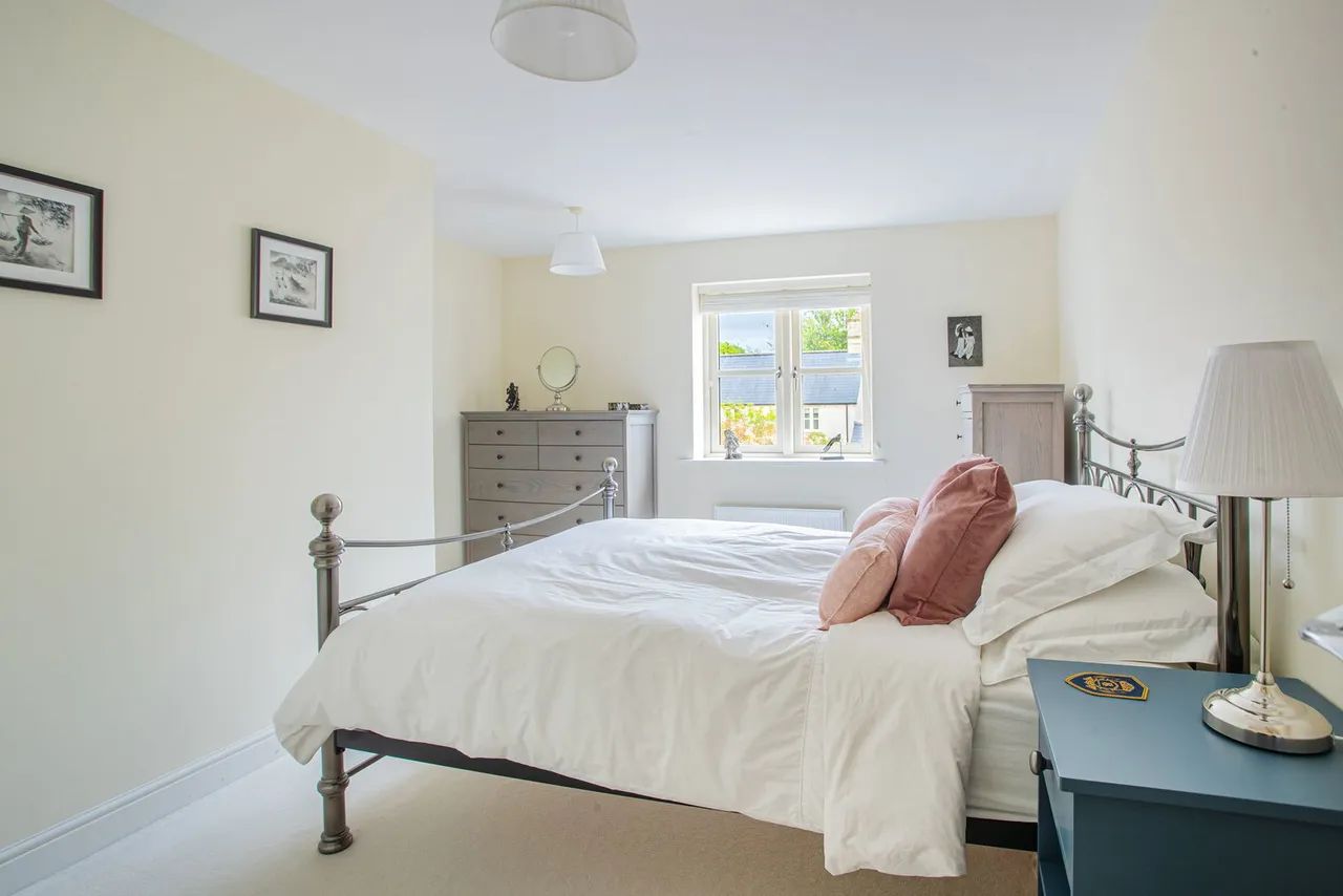 Cornwall Close, Tetbury, photo 16