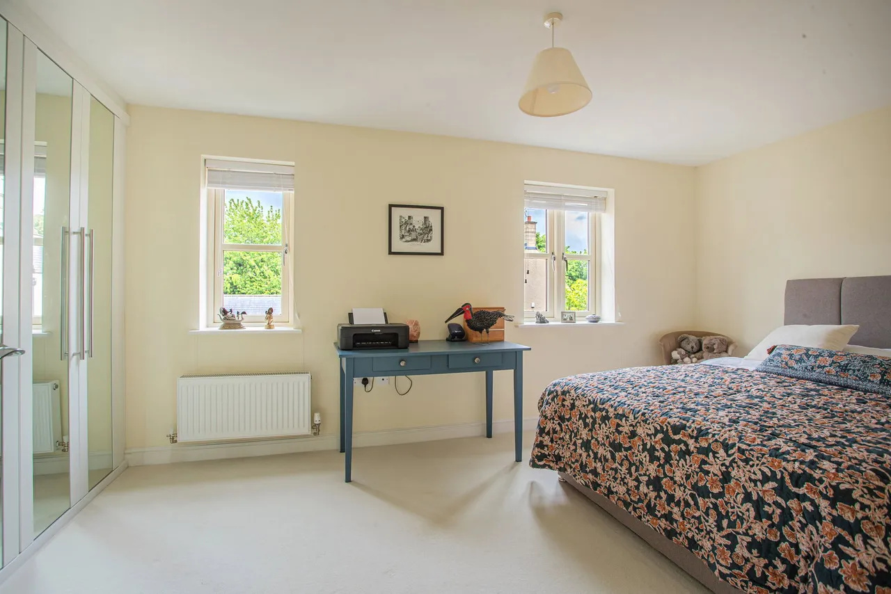 Cornwall Close, Tetbury, photo 5