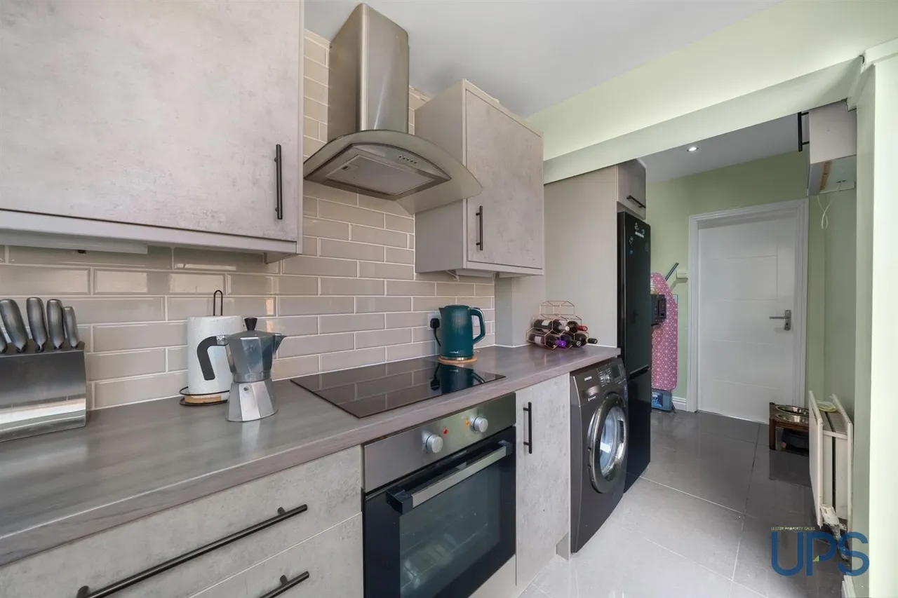 Upper Dunmurry Lane, Belfast, BT17, photo 8