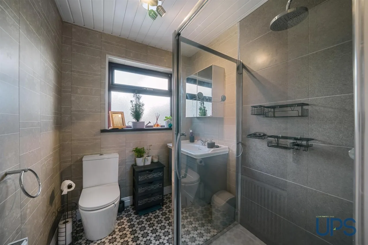 Upper Dunmurry Lane, Belfast, BT17, photo 18