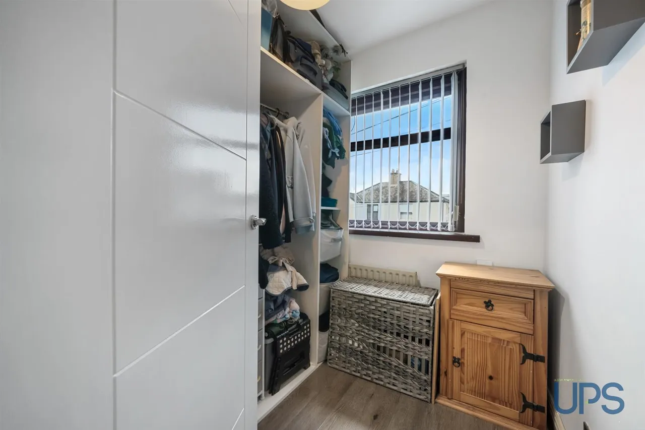 Upper Dunmurry Lane, Belfast, BT17, photo 17