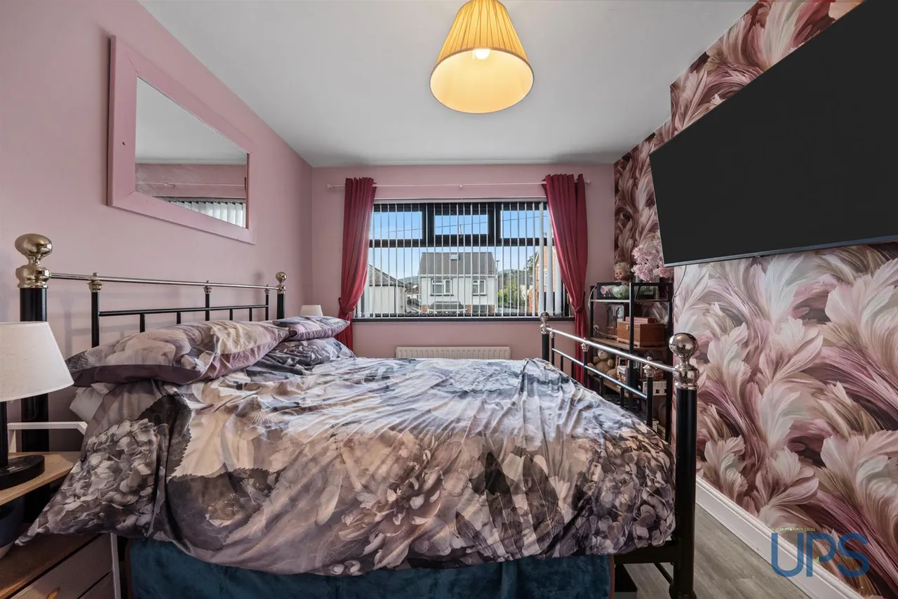 Upper Dunmurry Lane, Belfast, BT17, photo 11