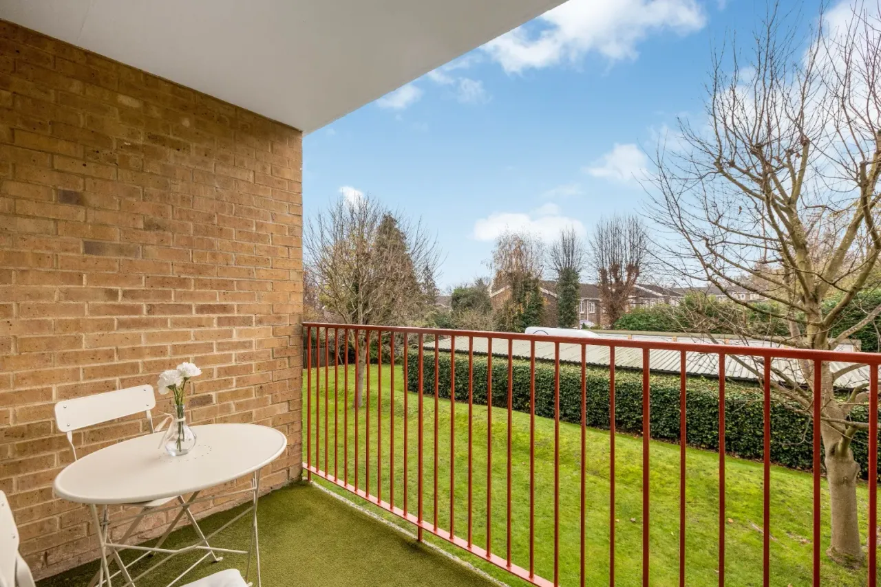 Durham Avenue, Bromley, BR2, photo 2