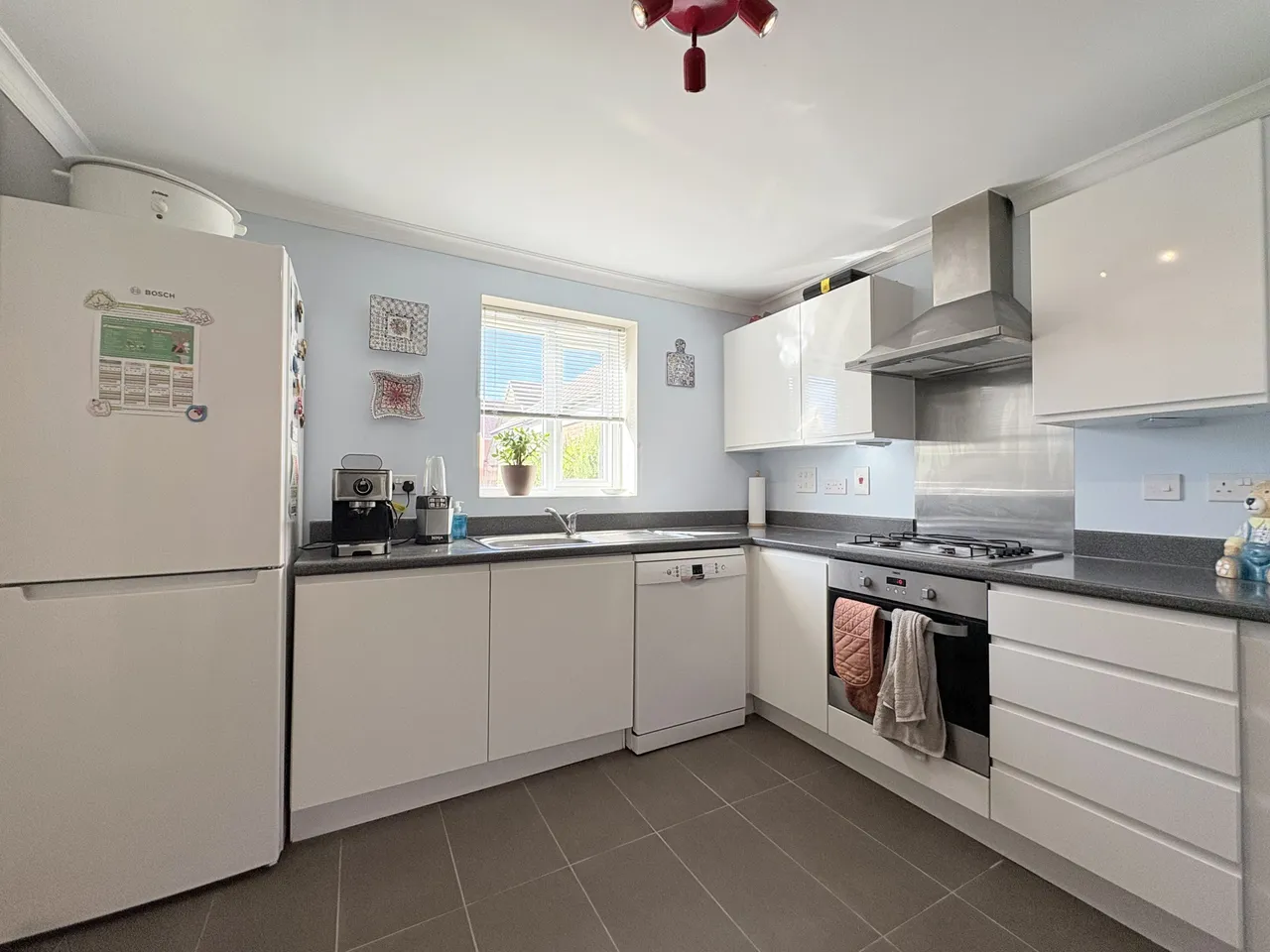 Lewis Close, Kempston, MK42, photo 5