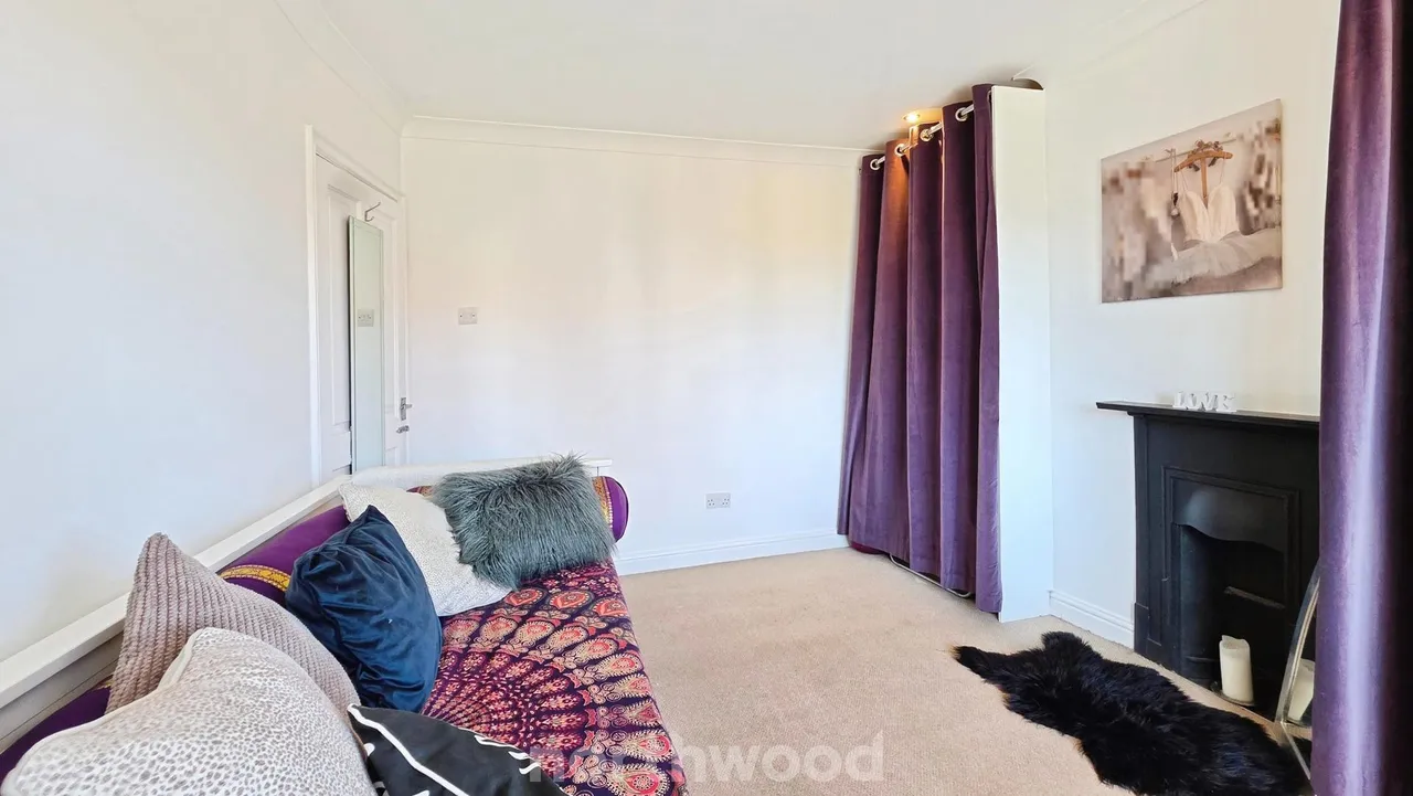 Harewood Road, Town Moor, DN2, photo 9