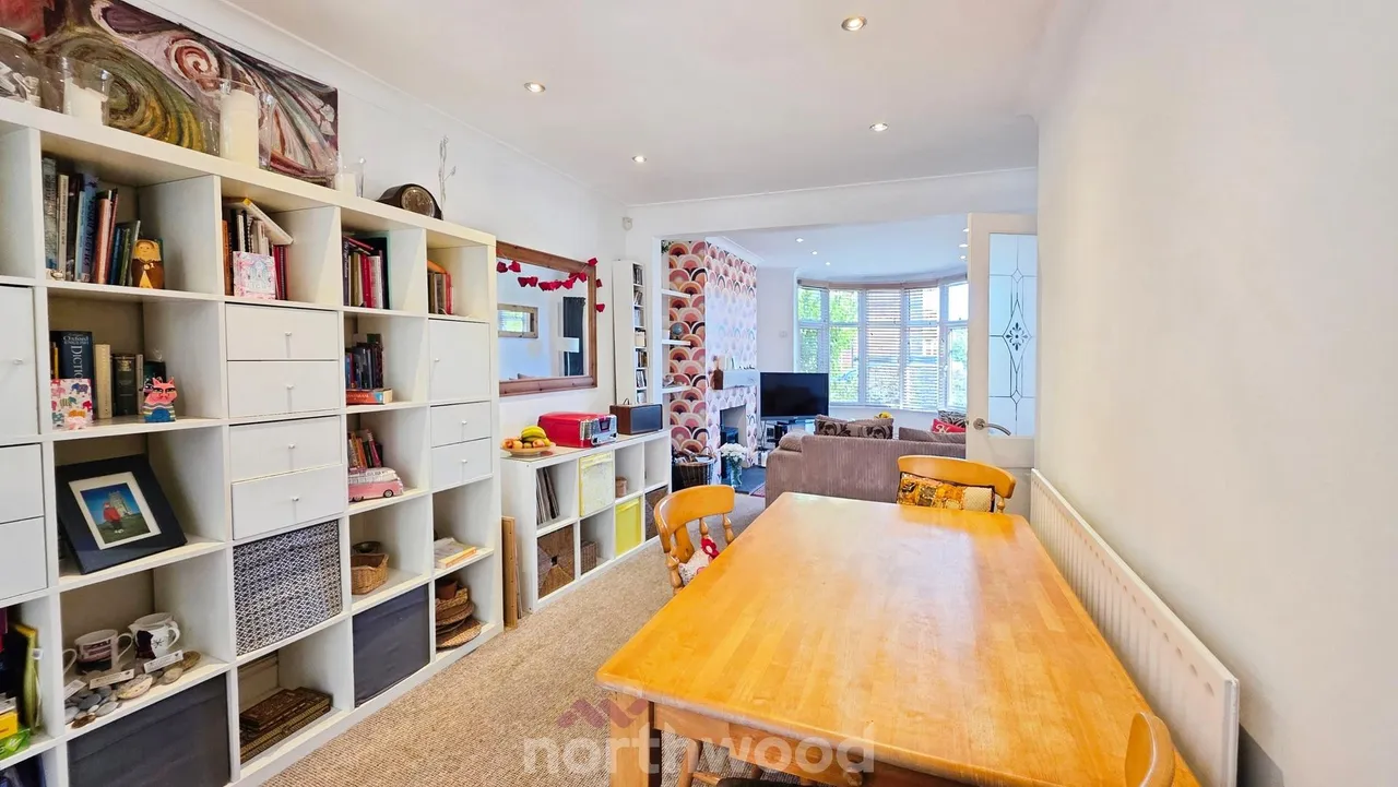 Harewood Road, Town Moor, DN2, photo 6