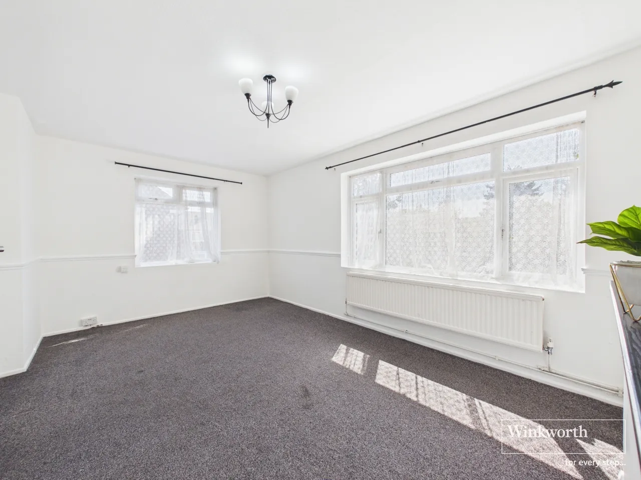 Robin Grove, Harrow, HA3, photo 4