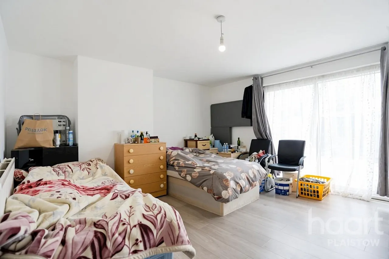Newman Road, Plaistow, E13, photo 2
