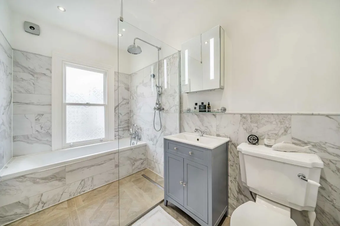 Lewin Road, SW16, photo 15