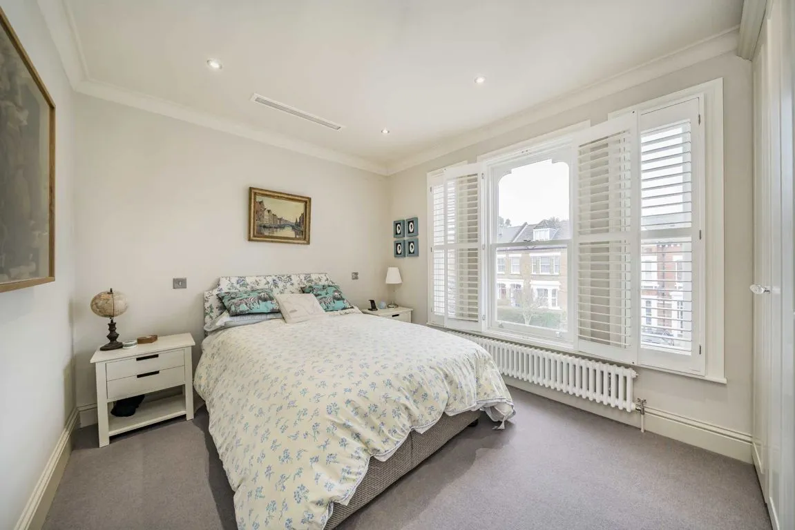 Lewin Road, SW16, photo 16