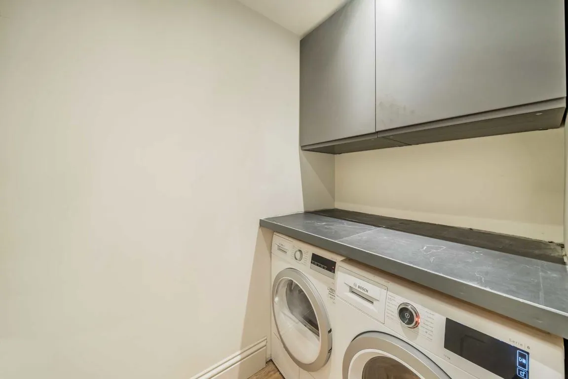 Lewin Road, SW16, photo 11