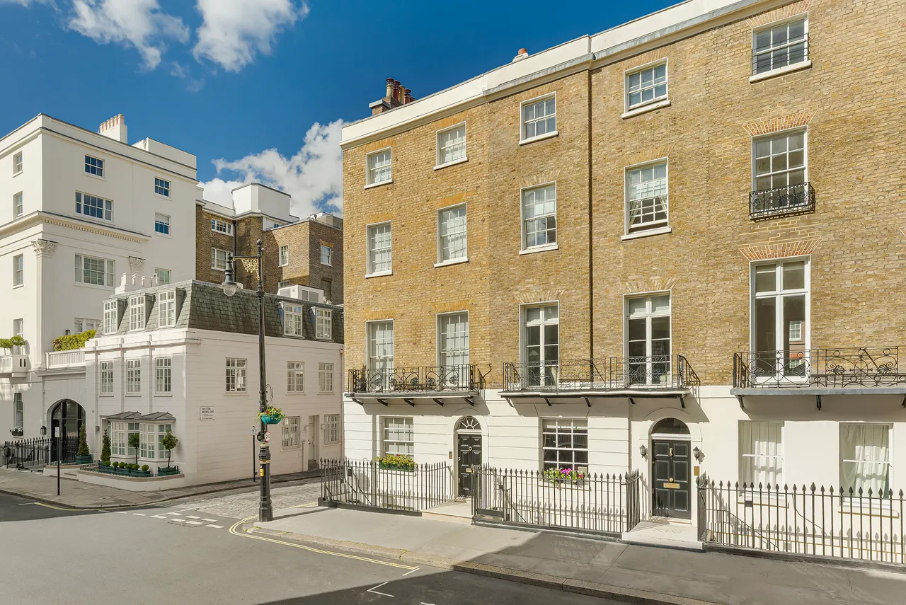 Wilton Street, Belgravia, London, photo 11