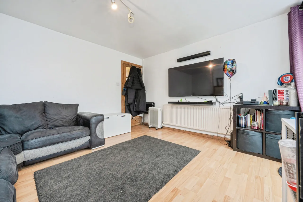 Brussels Way, Luton, LU3, photo 6