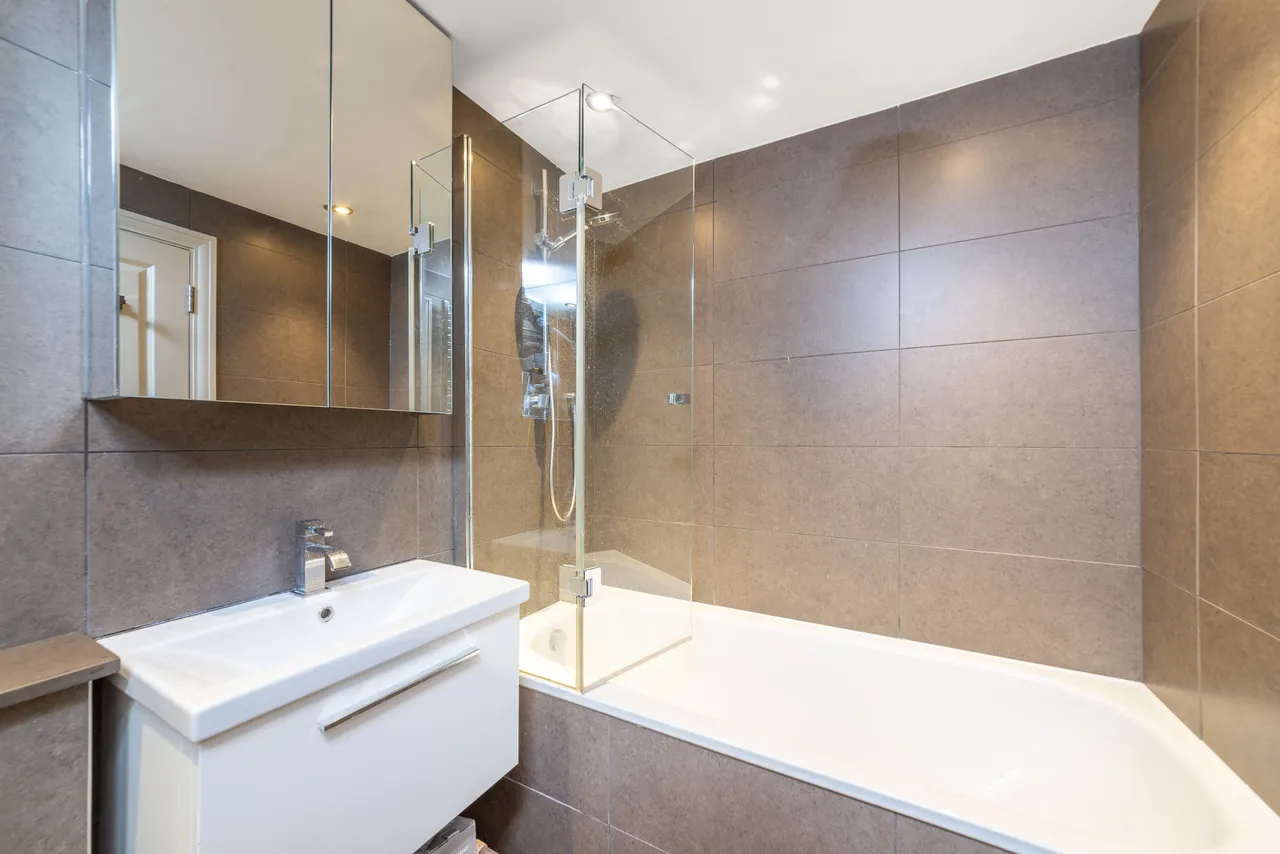 Flat 7, 13 Adamson Road, London, photo 6