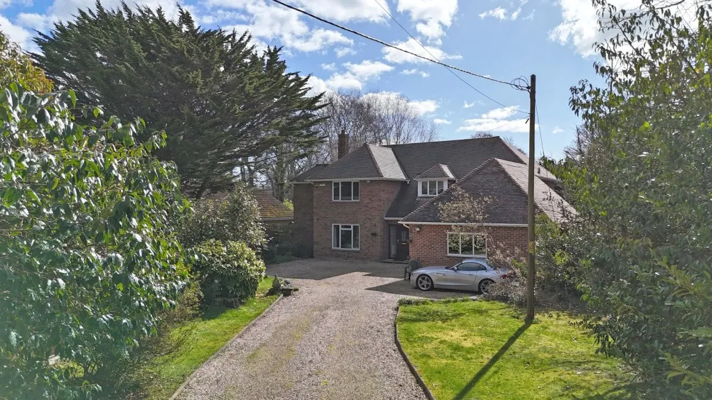 New Milton, Hampshire, photo 2