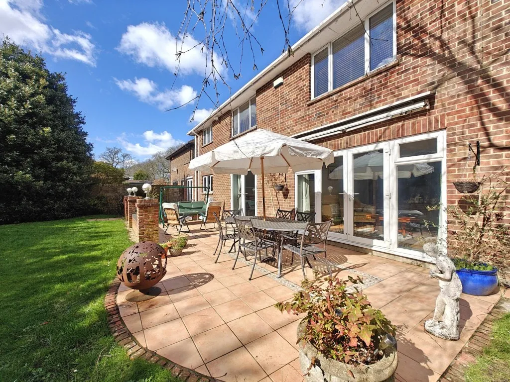 New Milton, Hampshire, photo 25