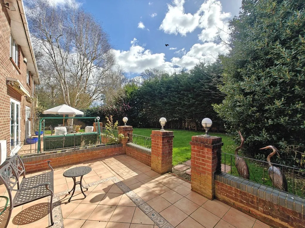 New Milton, Hampshire, photo 22