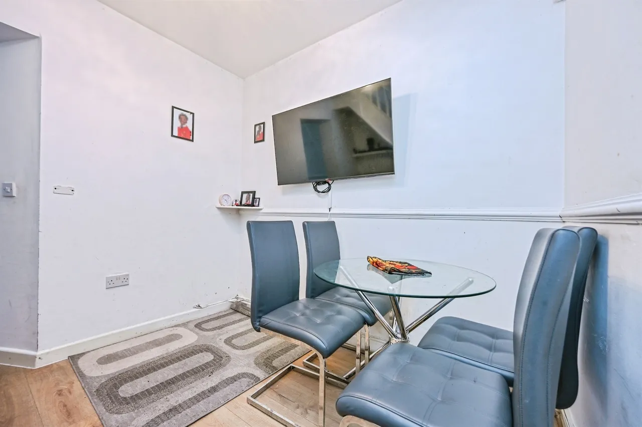 Colville Street, Liverpool, L15, photo 3