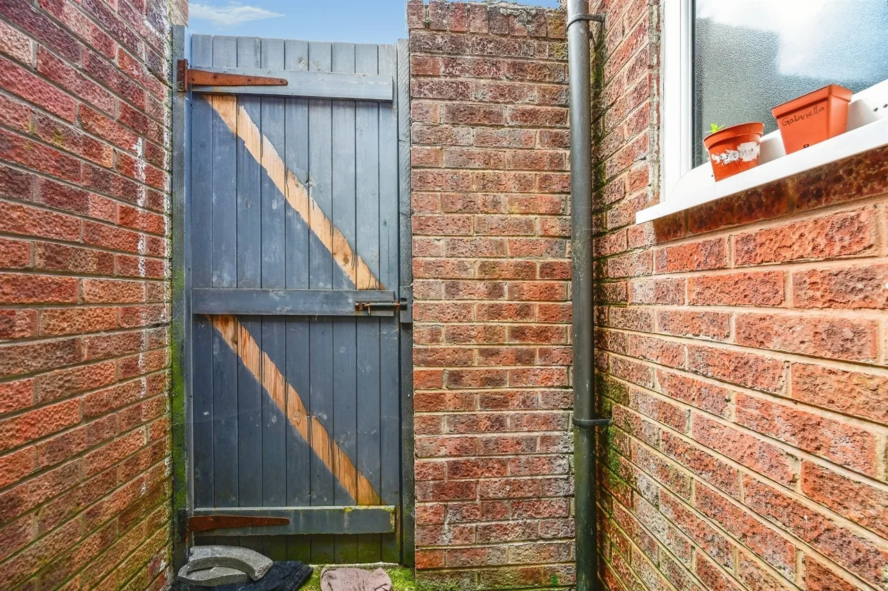 Colville Street, Liverpool, L15, photo 9