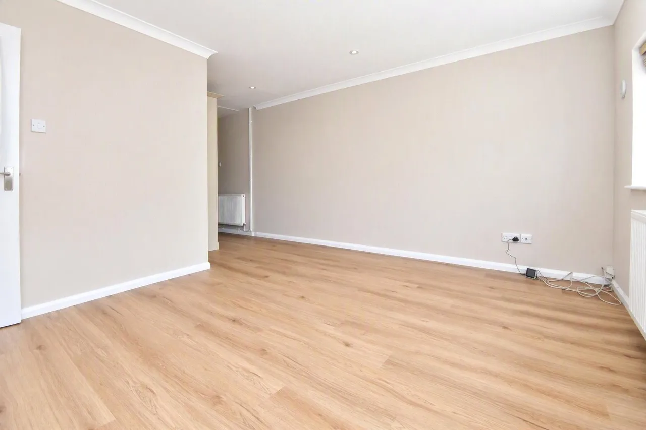 Crane Court, College Town, GU47, photo 9