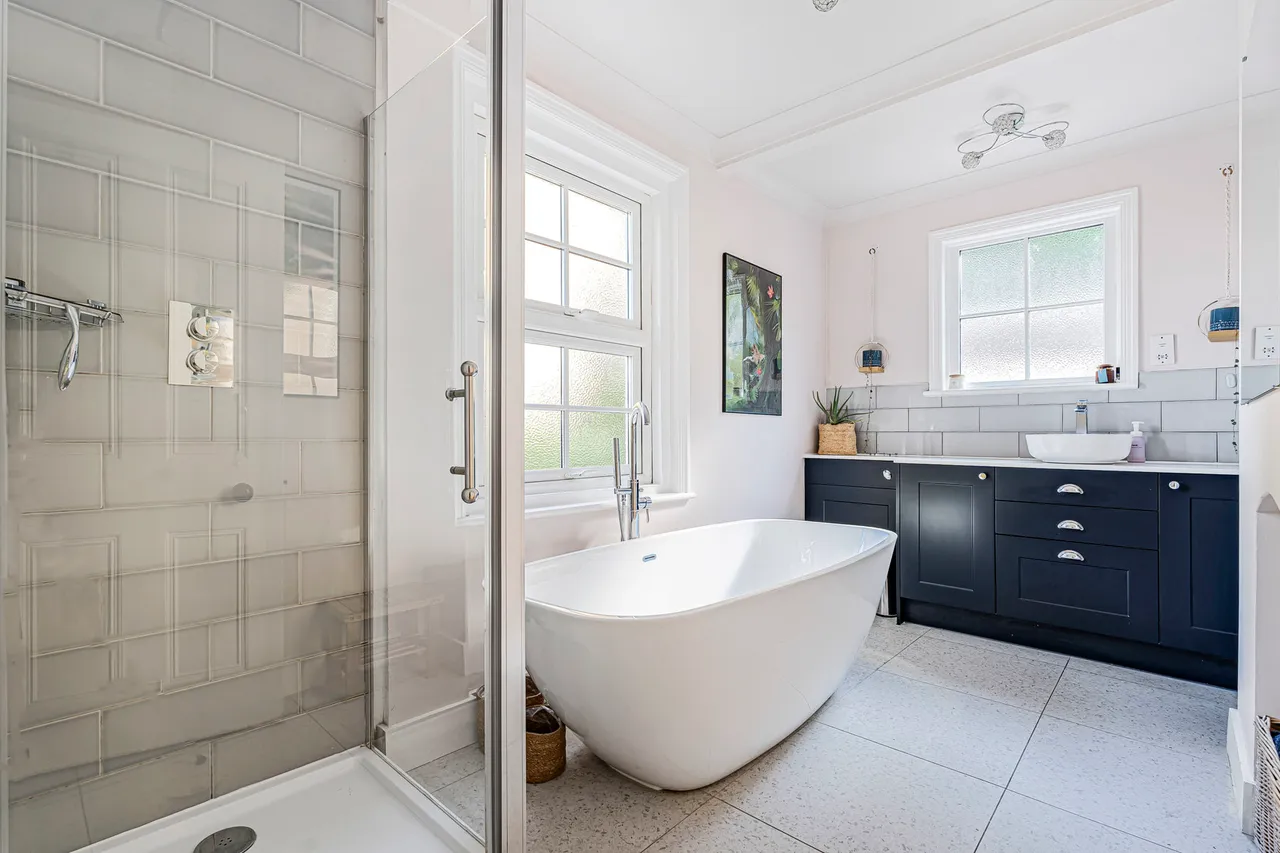 Croft Road, Godalming, GU7, photo 21