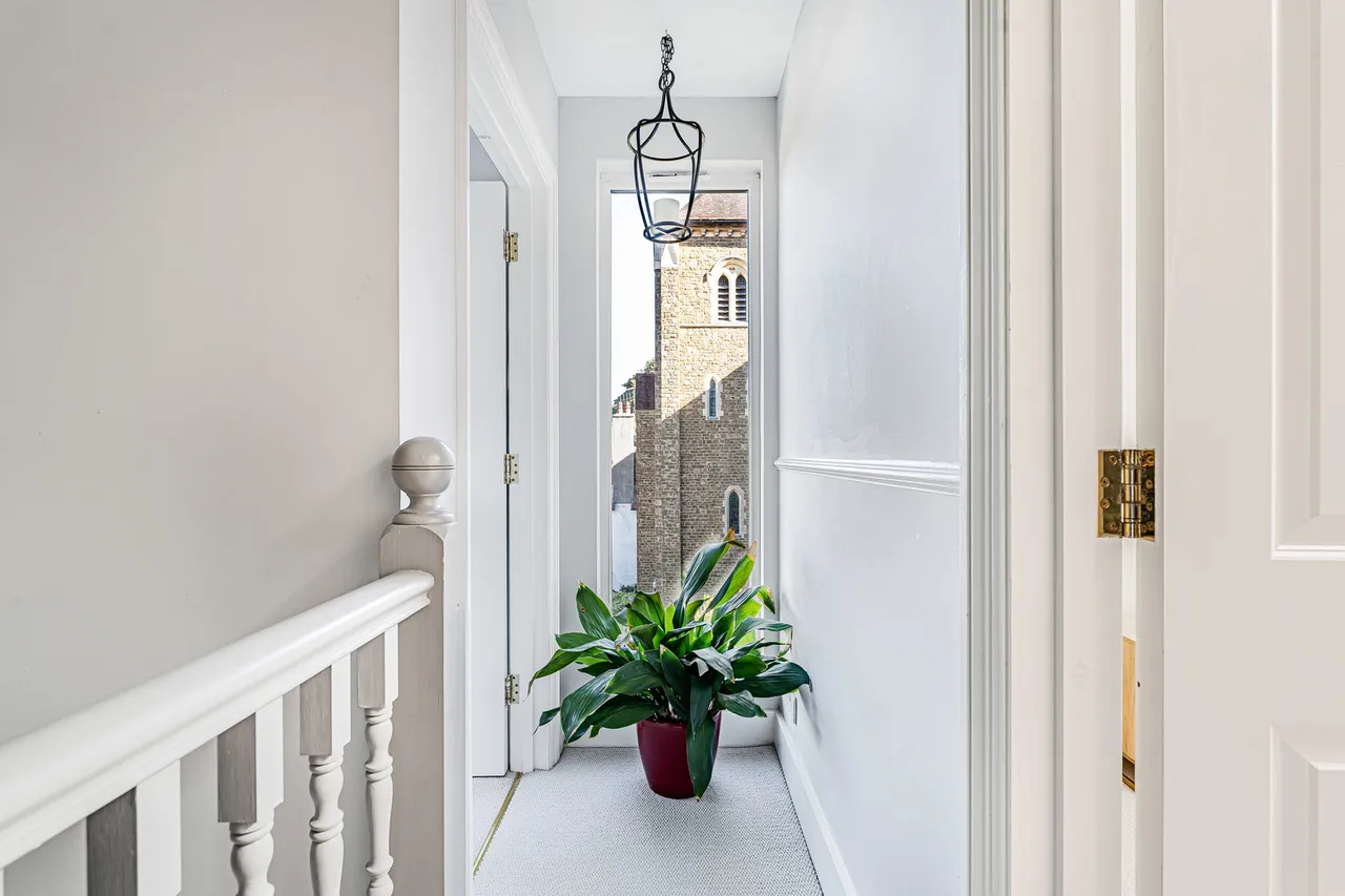 Croft Road, Godalming, GU7, photo 15