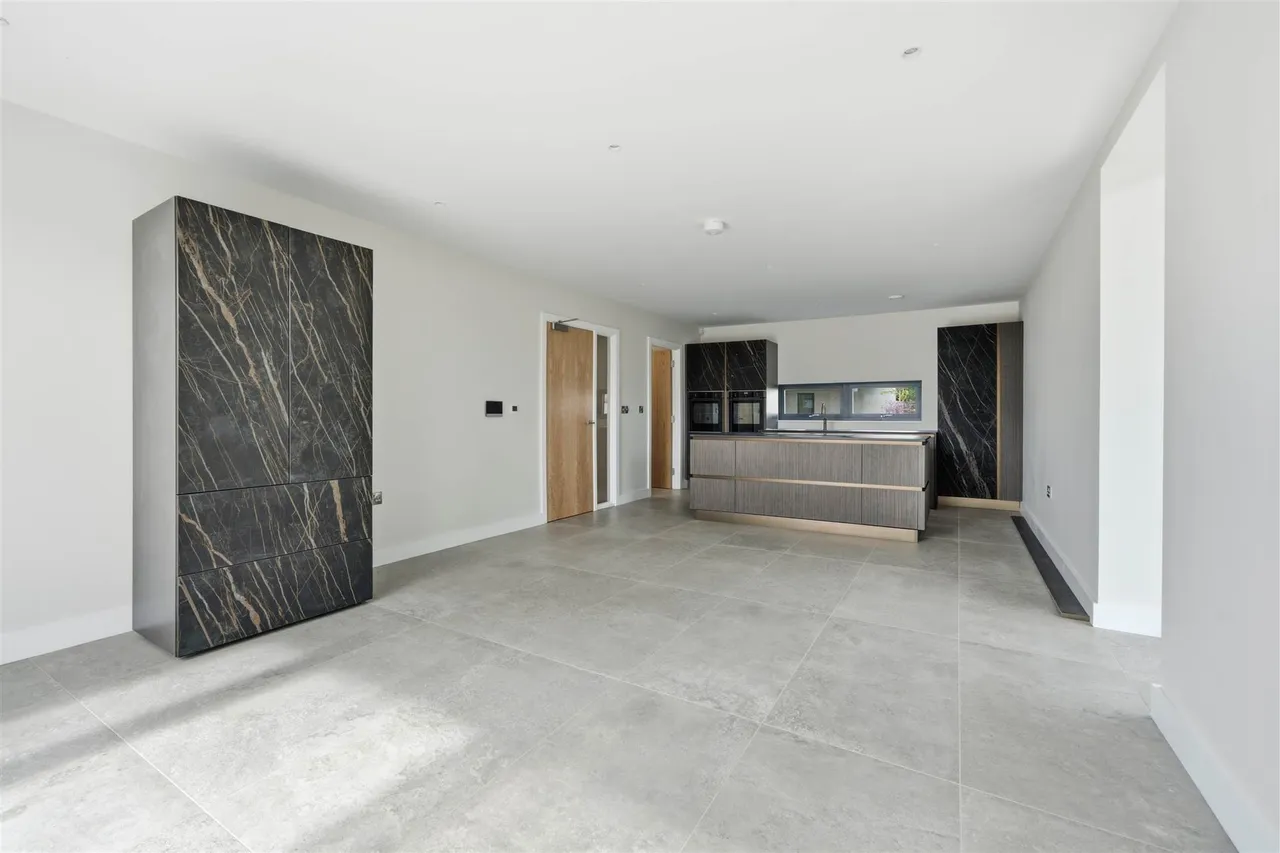 Kings Hall Lane, Belfast, BT9, photo 14