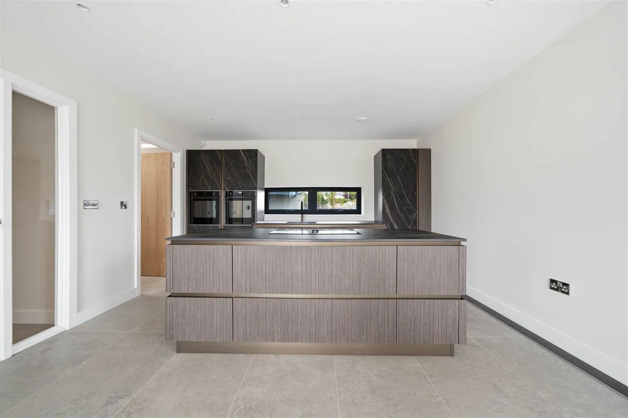 Kings Hall Lane, Belfast, BT9, photo 15