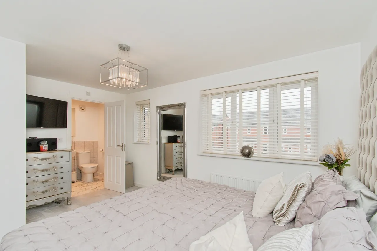 Frobisher Avenue, Castleford, photo 10