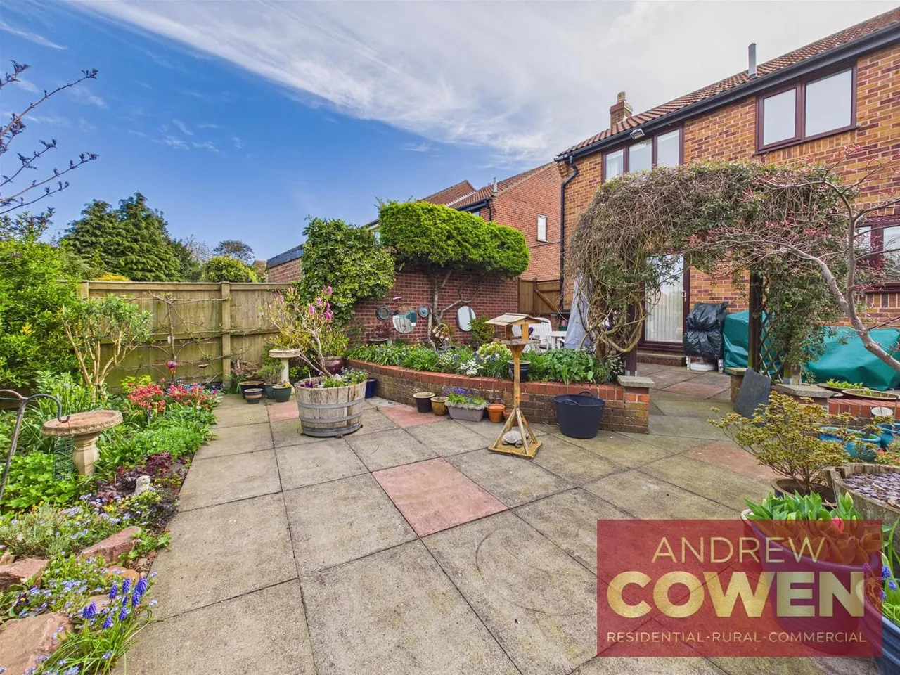 Hovingham Drive, Scarborough YO12 5DT, photo 22