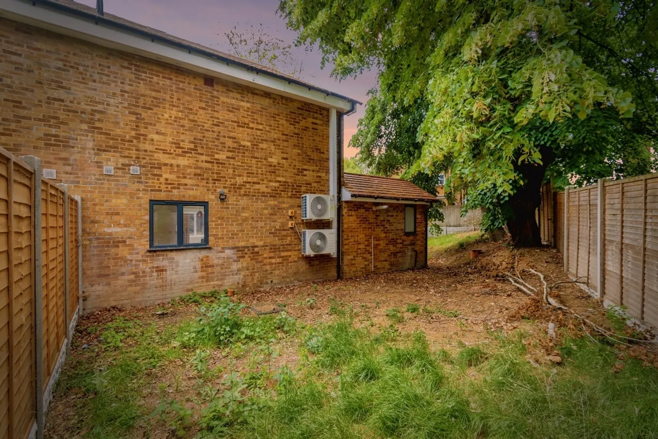 North Hill Close, Winchester, SO22, photo 24