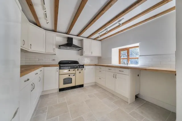 The Bower Cottage, The Thorn, HR2, photo 2