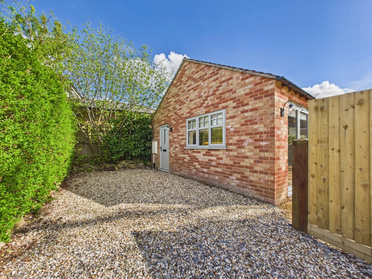West Street, Tadley, RG26, photo 10