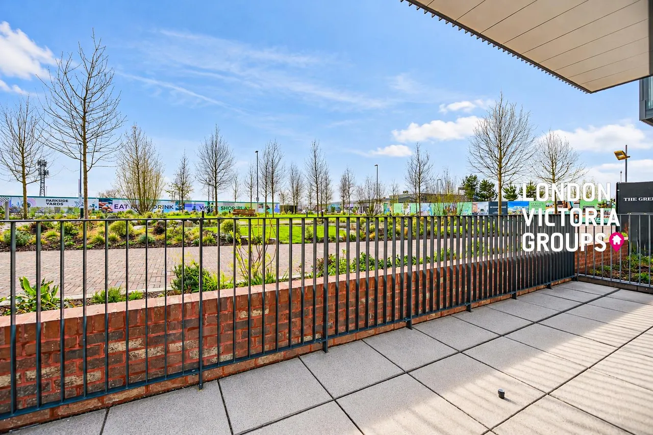 Cedrus Avenue, Southall, photo 11