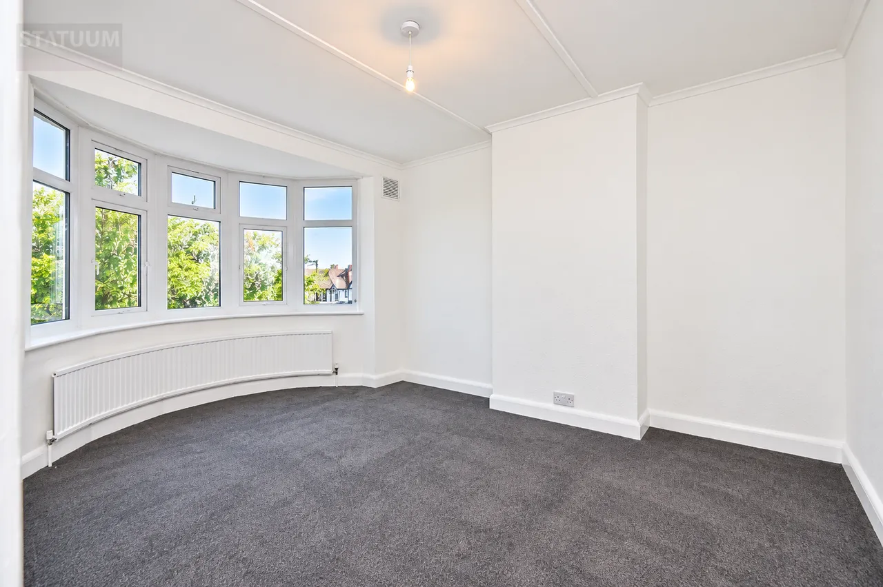 Waltham Way, Chingford, E4, photo 8