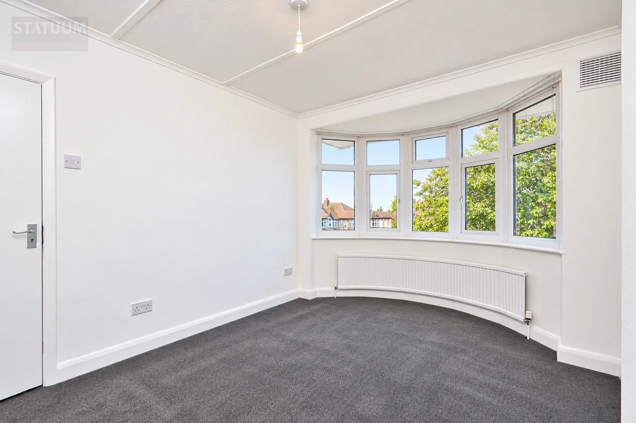 Waltham Way, Chingford, E4, photo 7