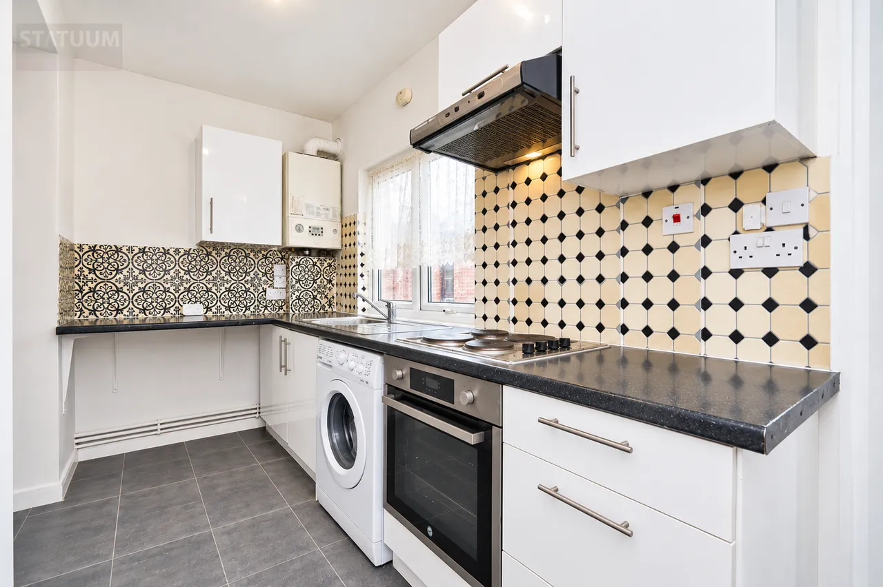 Waltham Way, Chingford, E4, photo 6