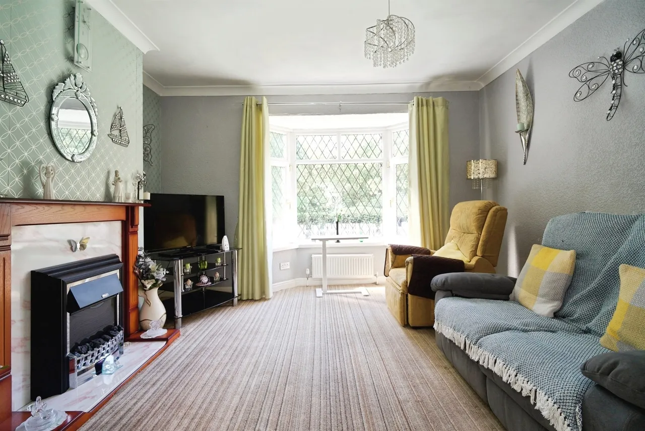 Upper Sheffield Road, Barnsley, S70, photo 2