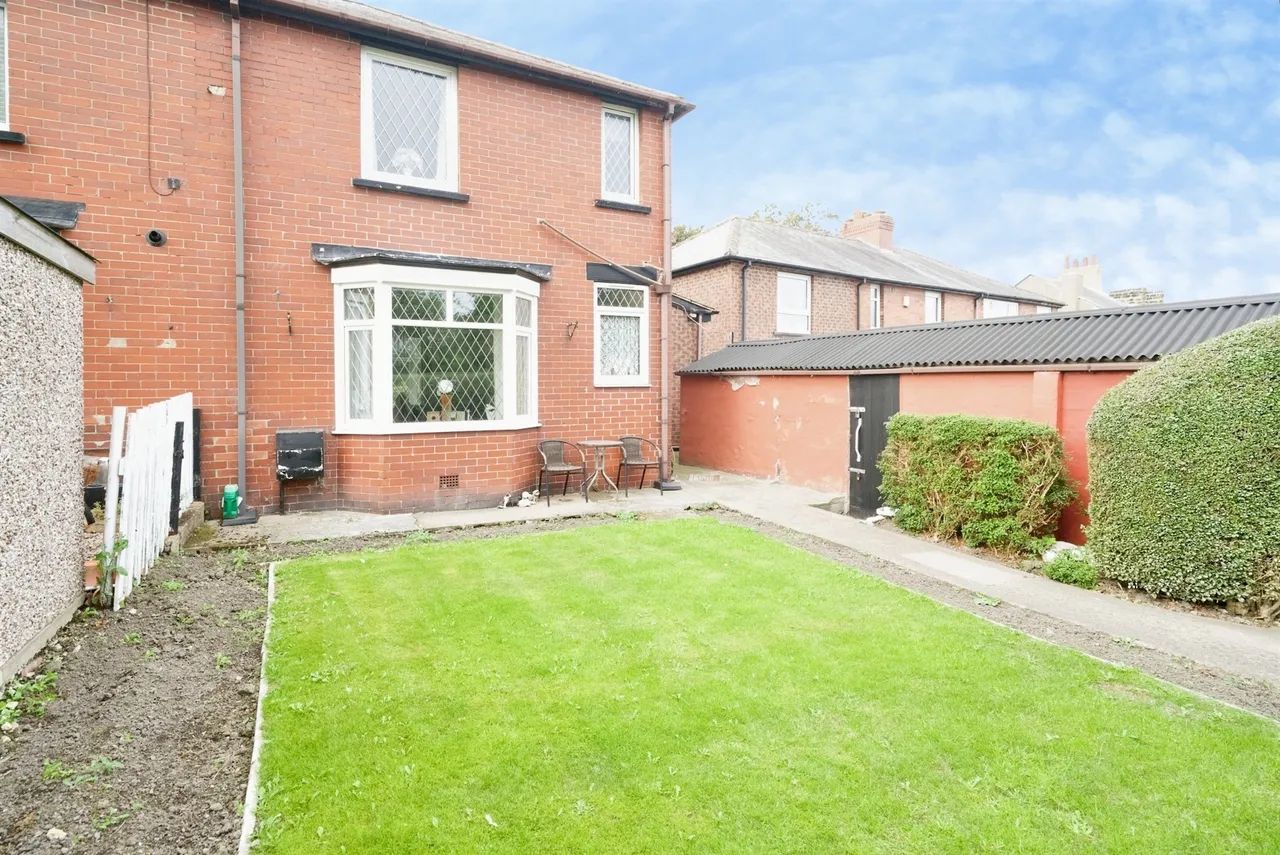 Upper Sheffield Road, Barnsley, S70, photo 16